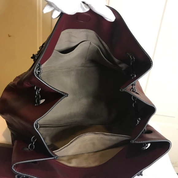 BOTTEGA VENETA ♨️VINTAGE Entrecciato HOBO Handbag in maroon - Picture 9 of 15